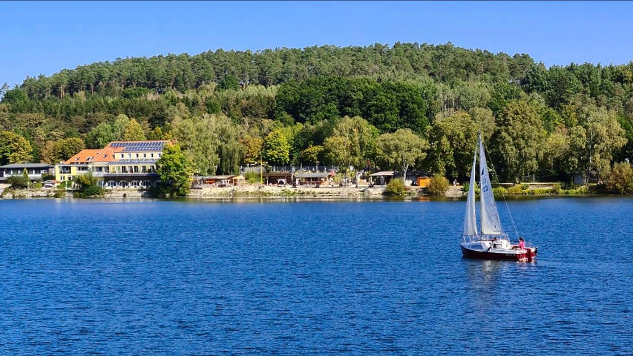 Ferien Am See 모네시 외부 사진