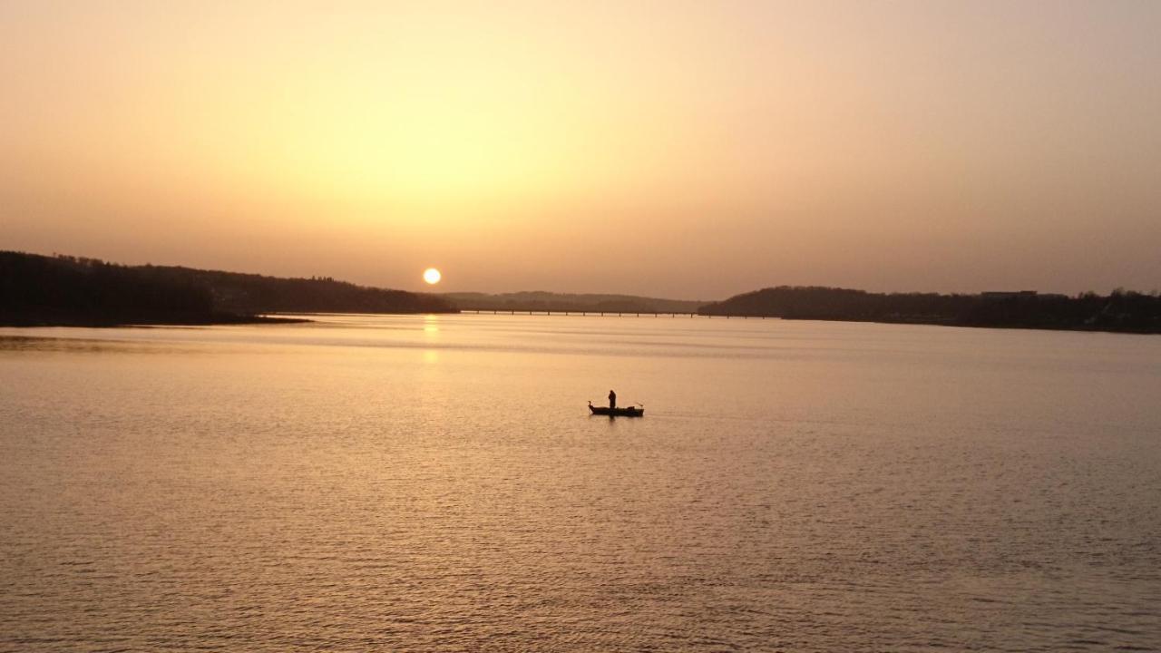 Ferien Am See 모네시 외부 사진